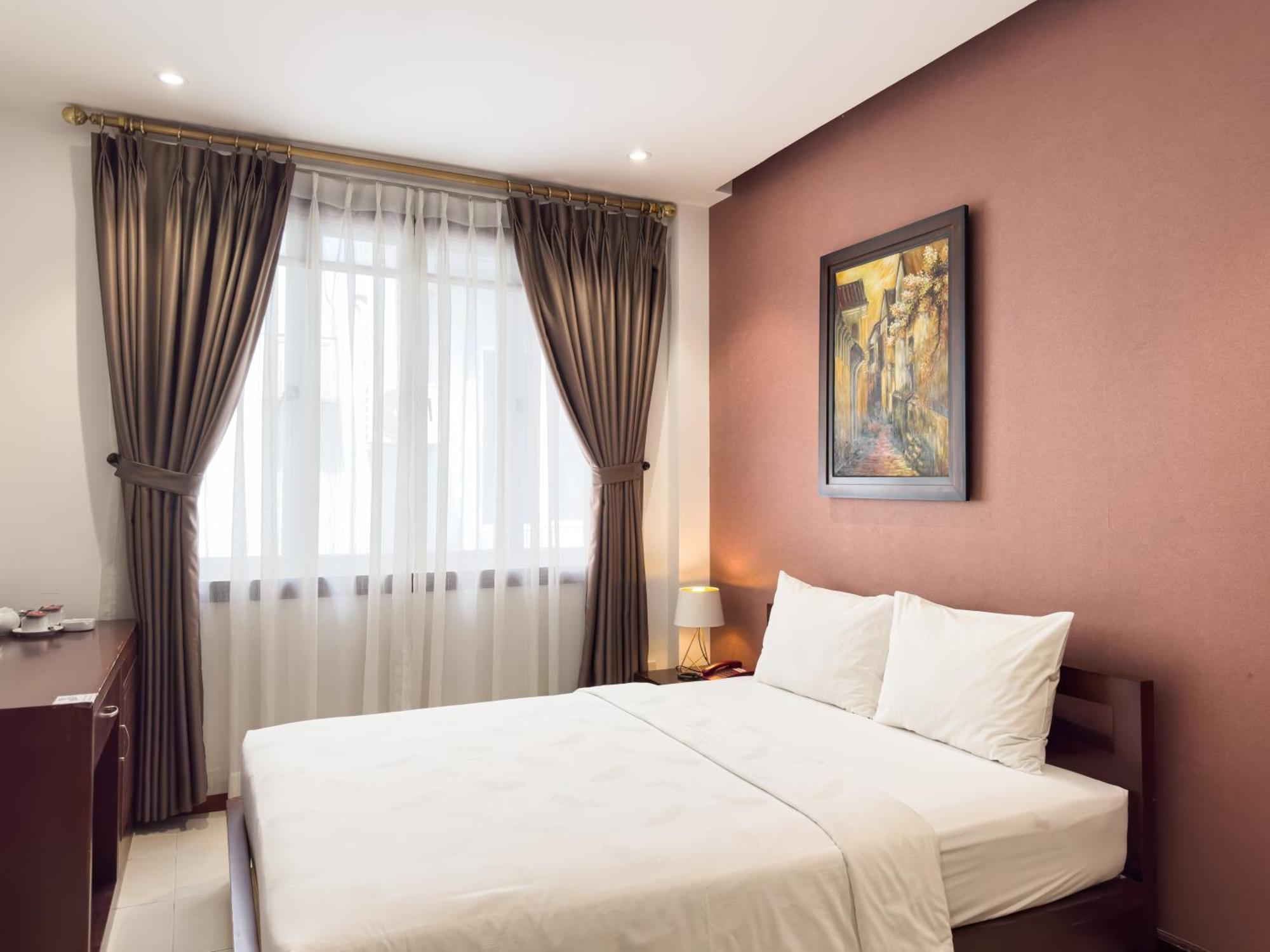 Hoang Yen Hotel - Phu My Hung Хошимин Екстериор снимка
